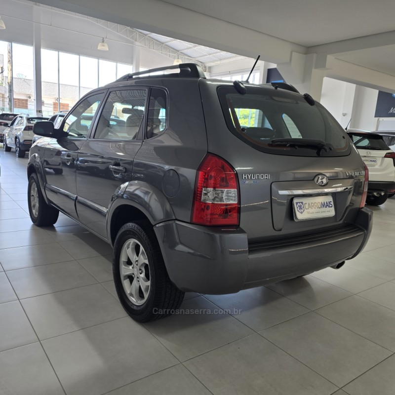 TUCSON 2.0 MPFI GLS 16V 143CV 2WD FLEX 4P AUTOMÁTICO - 2017 - SANTA CRUZ DO SUL