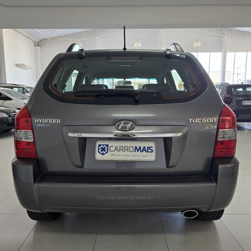 TUCSON 2.0 MPFI GLS 16V 143CV 2WD FLEX 4P AUTOMÁTICO - 2017 - SANTA CRUZ DO SUL