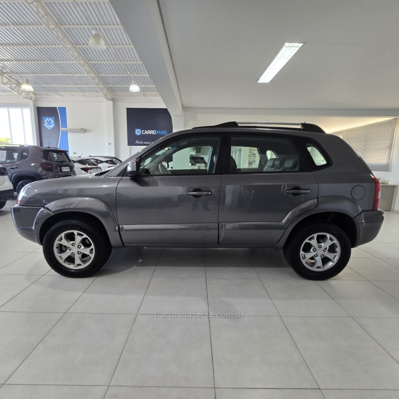 TUCSON 2.0 MPFI GLS 16V 143CV 2WD FLEX 4P AUTOMÁTICO - 2017 - SANTA CRUZ DO SUL