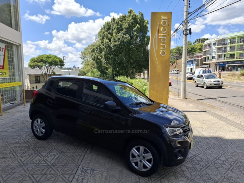 KWID 1.0 12V SCE FLEX ZEN MANUAL