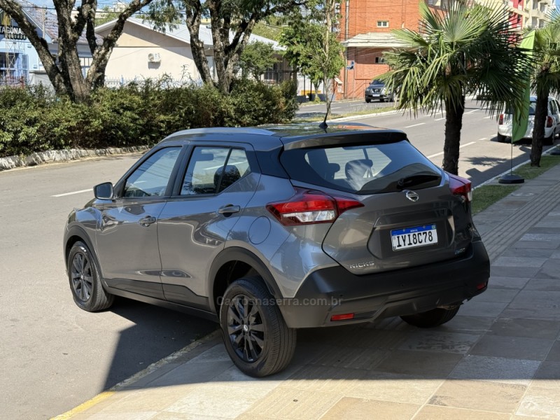 KICKS 1.6 16V FLEX S XTRONIC 4P AUTOMÁTICO - 2018 - FARROUPILHA