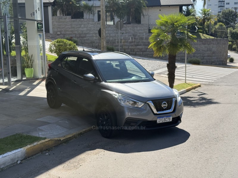 KICKS 1.6 16V FLEX S XTRONIC 4P AUTOMÁTICO - 2018 - FARROUPILHA