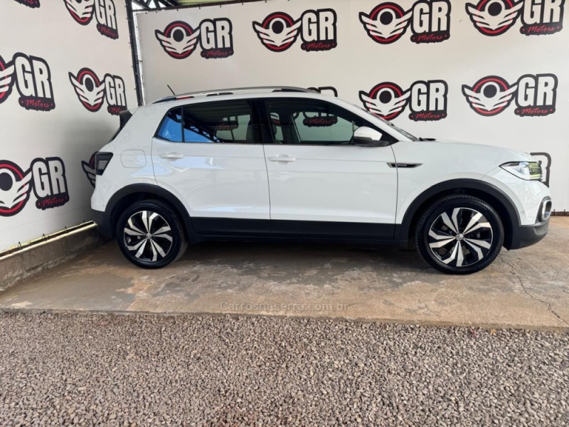 T-CROSS 1.4 HIGHLINE TSI 16V FLEX 4P AUTOMÁTICO - 2021 - IBIRAIARAS