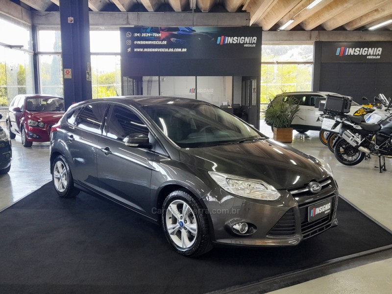 FOCUS 1.6 SE HATCH 16V FLEX 4P AUTOMÁTICO - 2015 - CAXIAS DO SUL