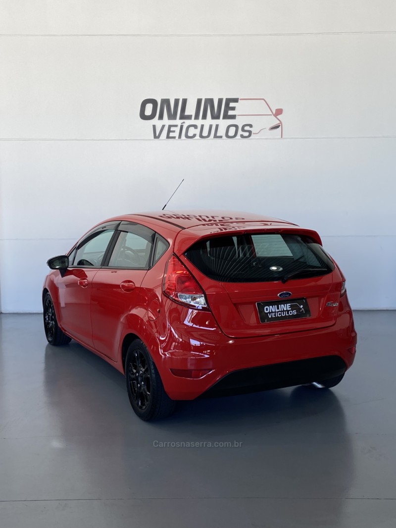 FIESTA 1.5 SE HATCH 16V FLEX 4P MANUAL - 2014 - FARROUPILHA