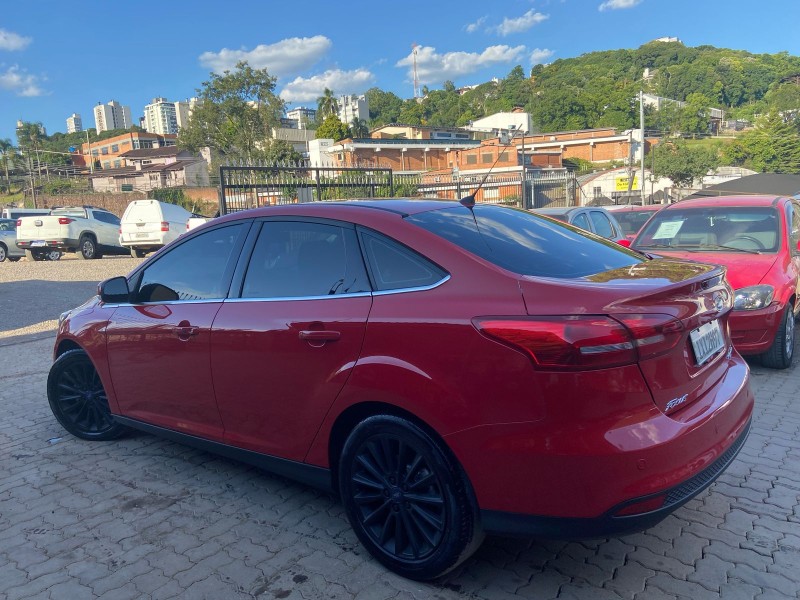 FOCUS 2.0 TITANIUM PLUS SEDAN 16V FLEX 4P AUTOMÁTICO - 2016 - CAXIAS DO SUL