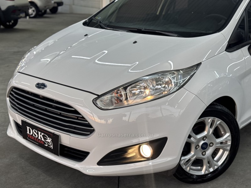 FIESTA 1.6 SE HATCH 16V FLEX 4P AUTOMÁTICO - 2015 - CAXIAS DO SUL