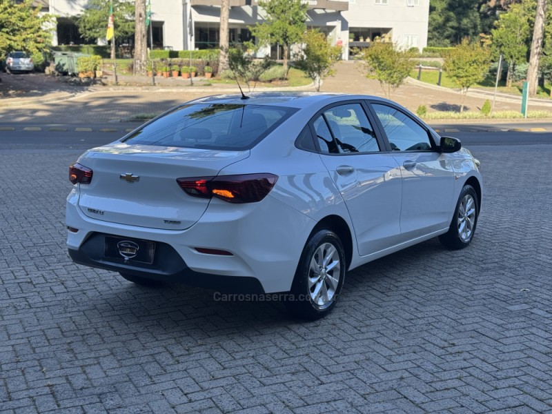 ONIX 1.0 LT 12V TURBO FLEX 4P AUTOMÁTICO - 2022 - GRAMADO