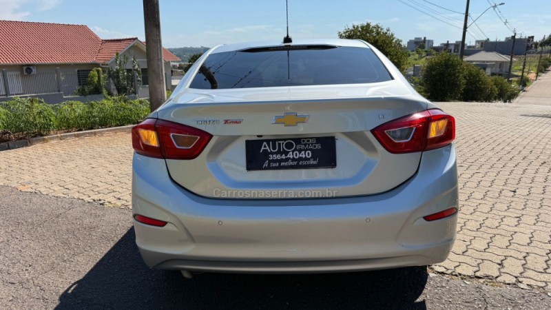 CRUZE 1.4 TURBO LT 16V FLEX 4P AUTOMÁTICO - 2017 - DOIS IRMãOS