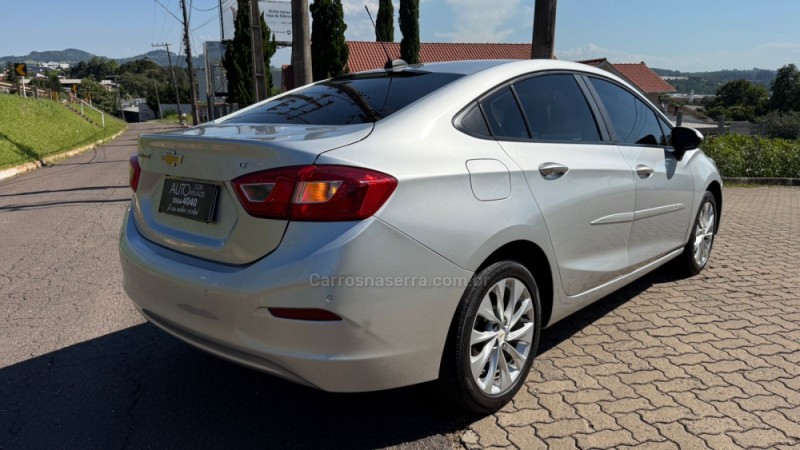 CRUZE 1.4 TURBO LT 16V FLEX 4P AUTOMÁTICO - 2017 - DOIS IRMãOS