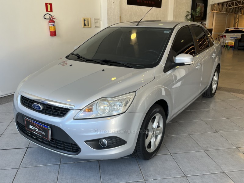 FOCUS 2.0 GLX 16V FLEX 4P MANUAL