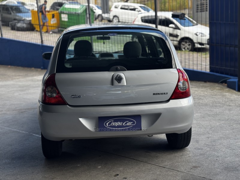 CLIO 1.0 CAMPUS 16V FLEX 4P MANUAL - 2011 - CAXIAS DO SUL