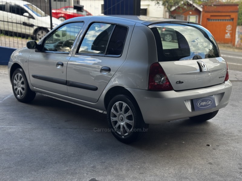 CLIO 1.0 CAMPUS 16V FLEX 4P MANUAL - 2011 - CAXIAS DO SUL