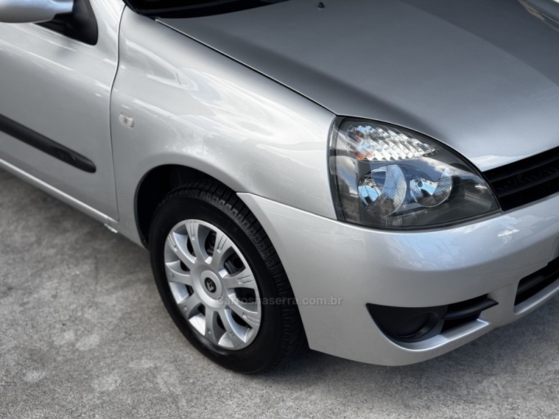 CLIO 1.0 CAMPUS 16V FLEX 4P MANUAL - 2011 - CAXIAS DO SUL