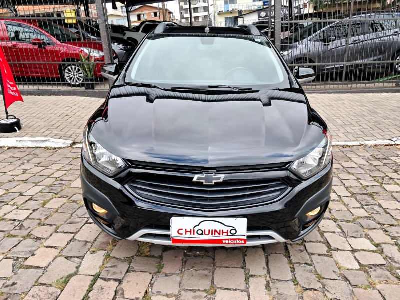 ONIX 1.4 MPFI ACTIV 8V FLEX 4P MANUAL - 2017 - CAXIAS DO SUL