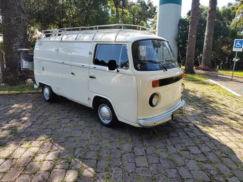 KOMBI 1.6 FURGÃO 8V GASOLINA 3P MANUAL - 1990 - CAXIAS DO SUL