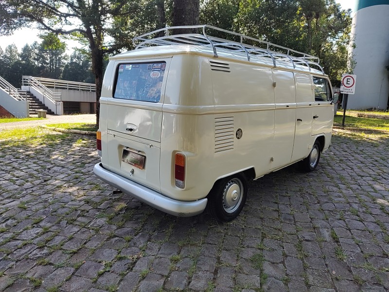 KOMBI 1.6 FURGÃO 8V GASOLINA 3P MANUAL - 1990 - CAXIAS DO SUL