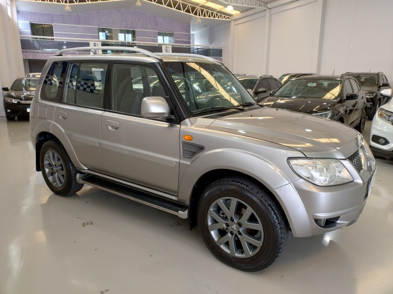 PAJERO TR4 2.0 4X2 16V 140CV FLEX 4P MANUAL - 2014 - BENTO GONçALVES