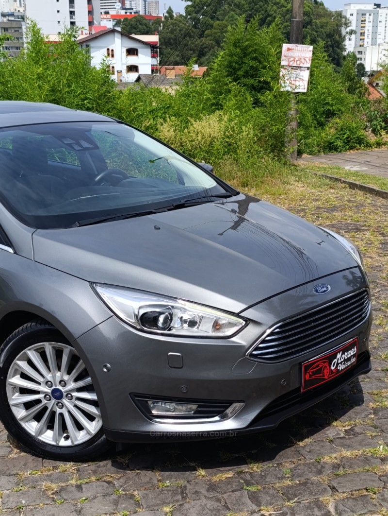 FOCUS 2.0 TITANIUM PLUS SEDAN 16V FLEX 4P AUTOMÁTICO - 2016 - CAXIAS DO SUL