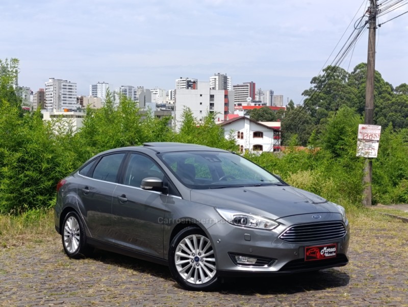 FOCUS 2.0 TITANIUM PLUS SEDAN 16V FLEX 4P AUTOMÁTICO - 2016 - CAXIAS DO SUL