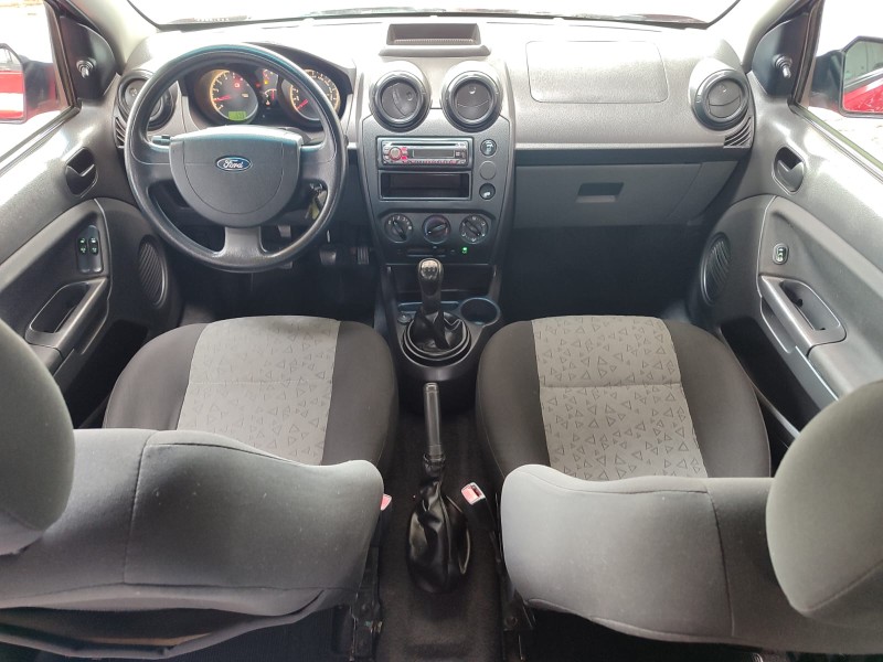 FIESTA 1.6 MPI SEDAN 8V FLEX 4P MANUAL - 2012 - CAXIAS DO SUL