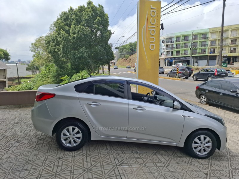 HB20S 1.6 COMFORT PLUS 16V FLEX 4P AUTOMÁTICO - 2014 - CAXIAS DO SUL