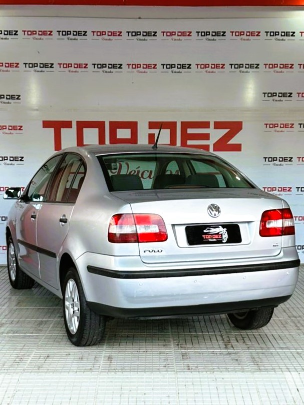 POLO SEDAN 1.6 MI COMFORTLINE 8V FLEX 4P MANUAL - 2003 - SãO SEBASTIãO DO CAí