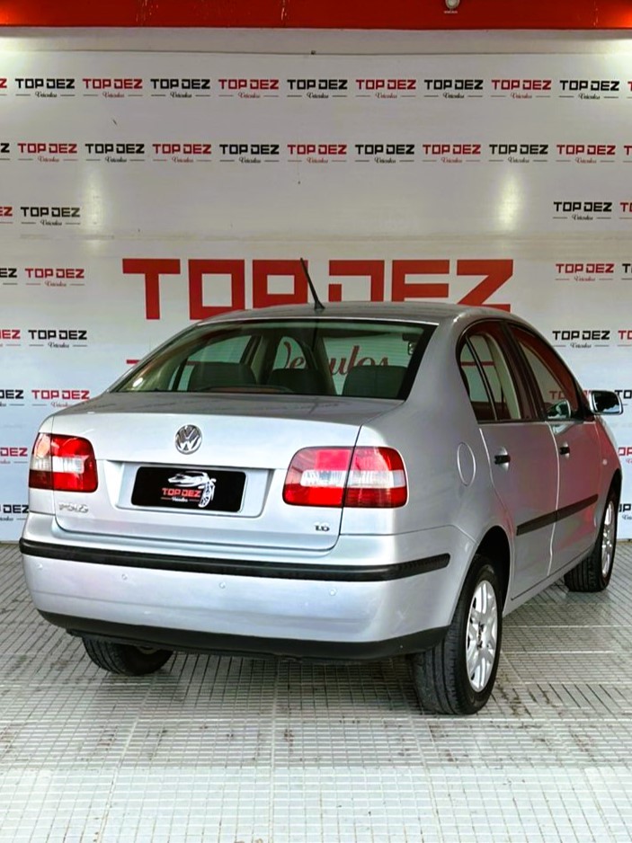 POLO SEDAN 1.6 MI COMFORTLINE 8V FLEX 4P MANUAL - 2003 - SãO SEBASTIãO DO CAí