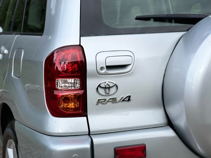 RAV4 2.0 4X2 16V GASOLINA 4P AUTOMÁTICO - 2005 - CANELA