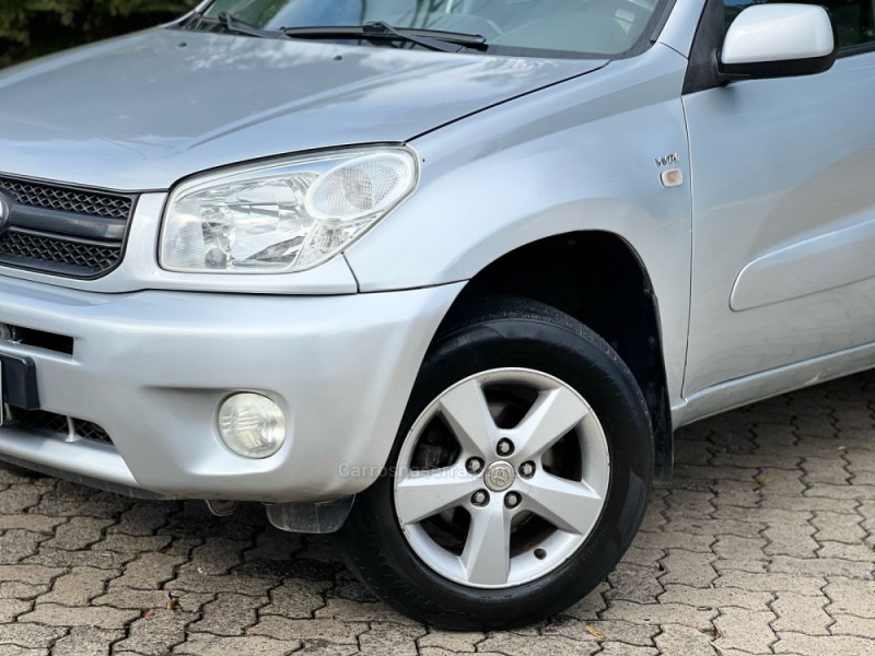 RAV4 2.0 4X2 16V GASOLINA 4P AUTOMÁTICO - 2005 - CANELA