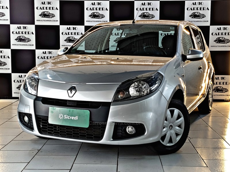 SANDERO 1.0 EXPRESSION 16V FLEX 4P MANUAL - 2014 - NOVO HAMBURGO