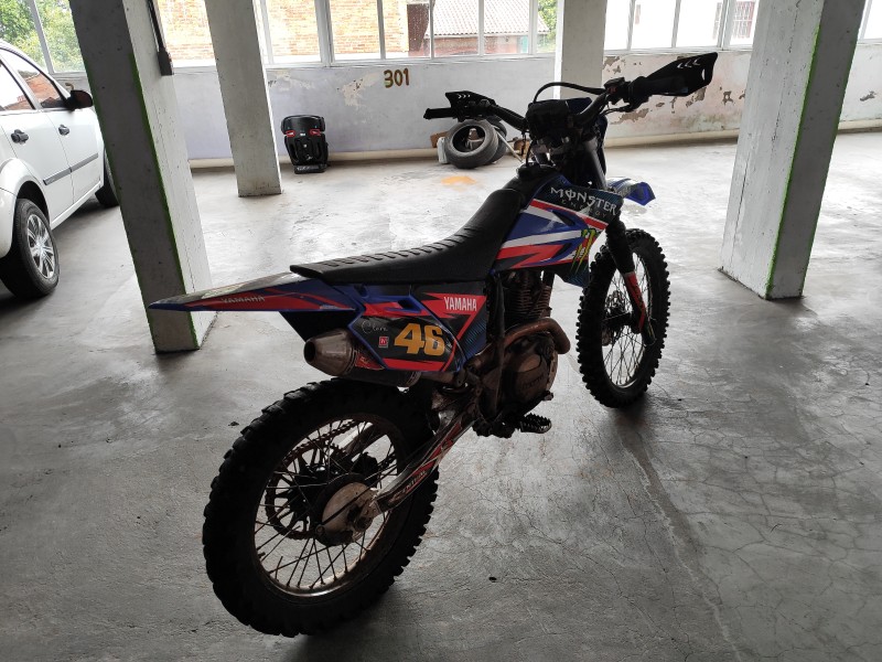 TT-R 230 - 2014 - FARROUPILHA