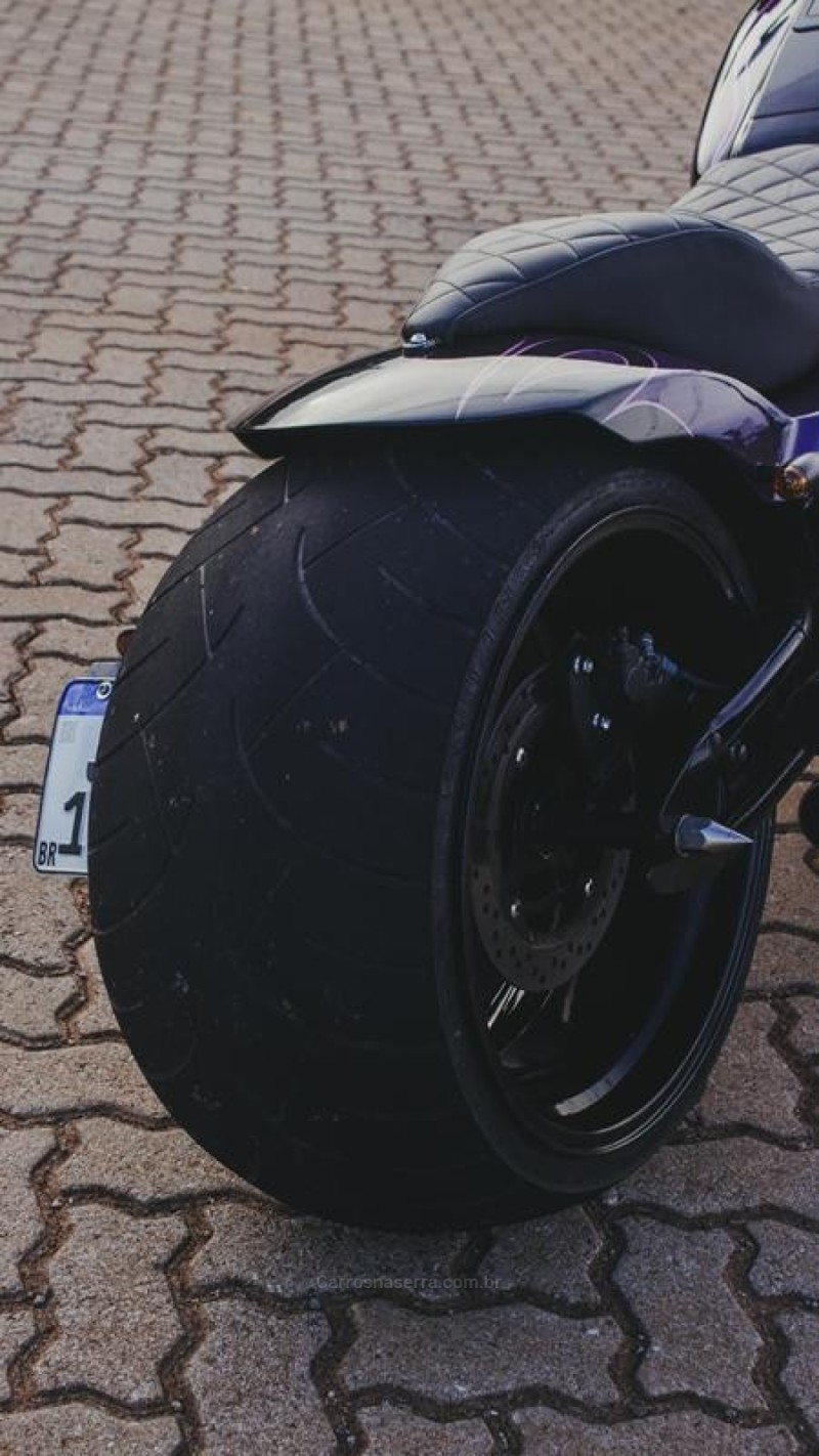 LC 1500 INTRUDER  - 1999 - GUAPORé