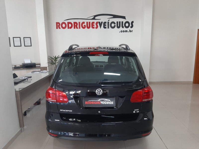 SPACEFOX 1.6 MI TREND 8V FLEX 4P MANUAL - 2018 - CAXIAS DO SUL