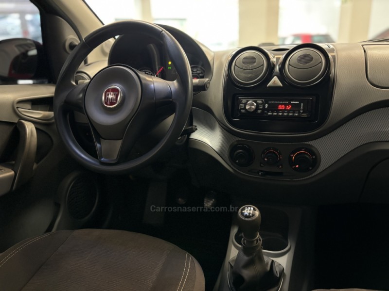 PALIO 1.0 MPI ATTRACTIVE 8V FLEX 4P MANUAL - 2013 - CARLOS BARBOSA