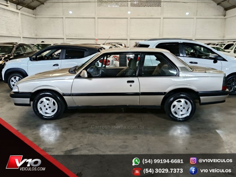 MONZA 2.0 EFI GLS 8V GASOLINA 2P MANUAL - 1995 - CAXIAS DO SUL