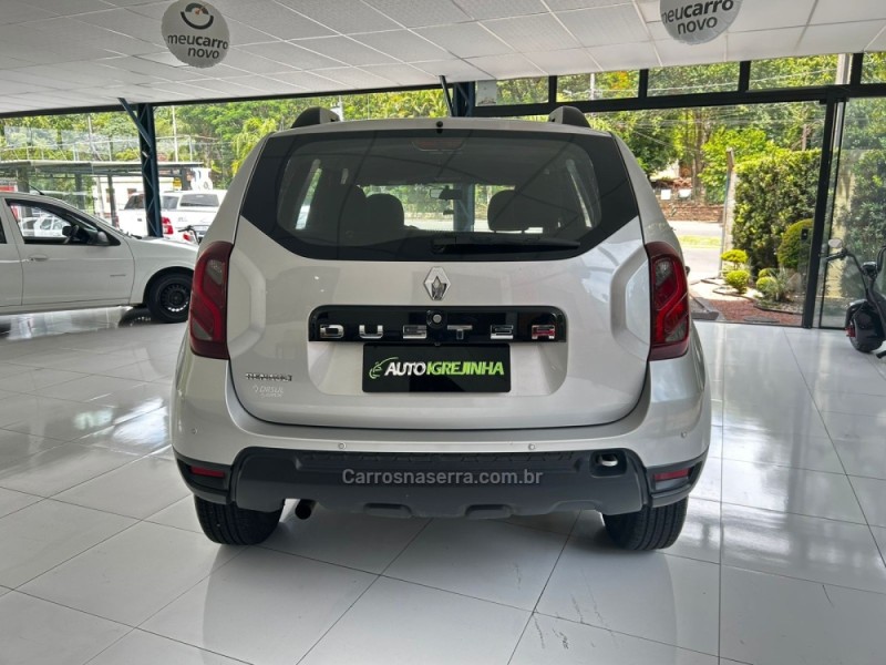 DUSTER 1.6 EXPRESSION 4X2 16V FLEX 4P MANUAL - 2017 - IGREJINHA