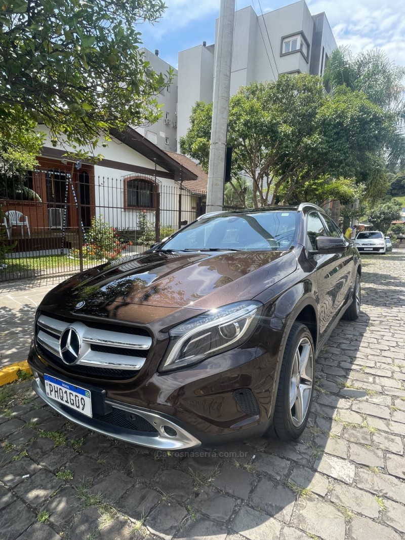 GLA 200 1.6 CGI ENDURO 16V TURBO FLEX 4P AUTOMÁTICO - 2016 - CAXIAS DO SUL