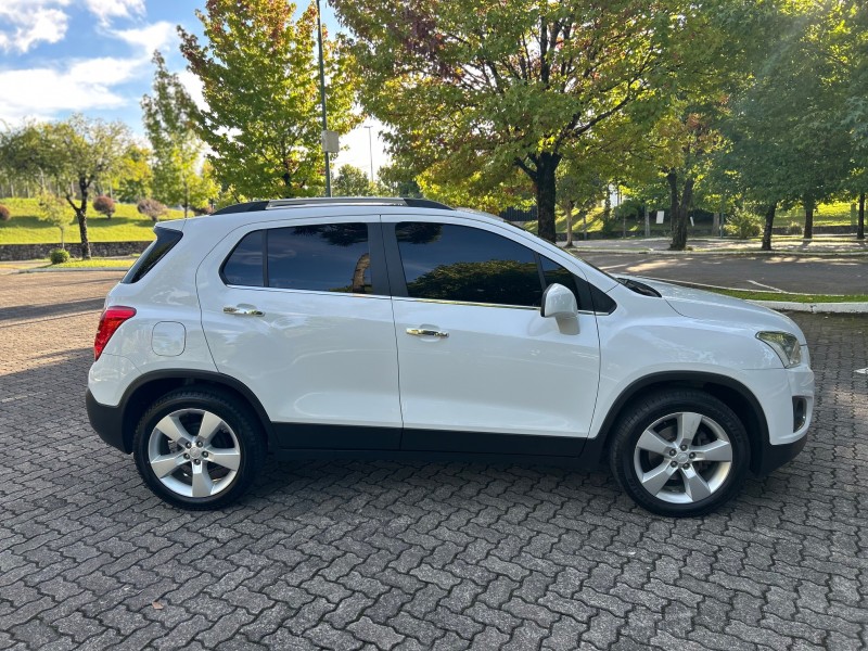 TRACKER 1.8 MPFI LT 4X2 16V FLEX 4P AUTOMÁTICO - 2014 - CAXIAS DO SUL