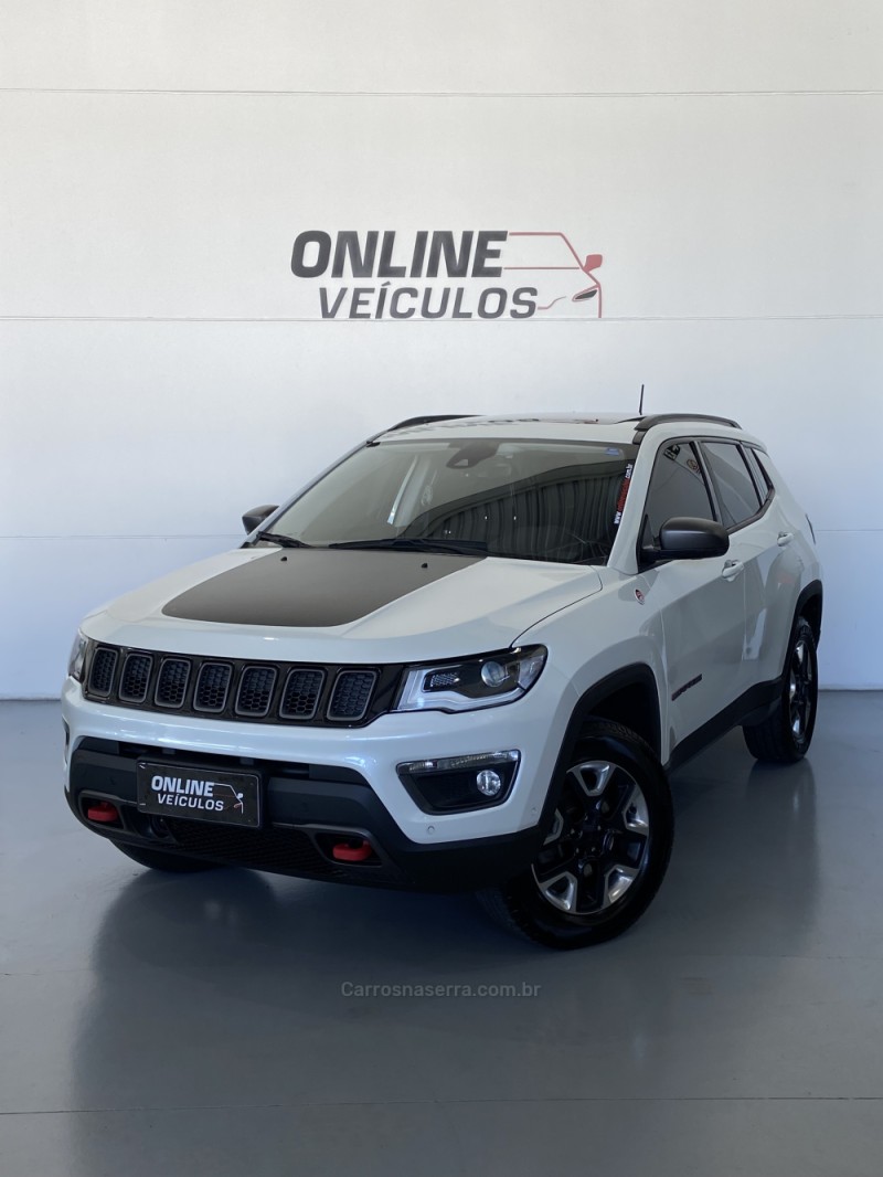 COMPASS 2.0 16V DIESEL TRAILHAWK 4X4 AUTOMÁTICO