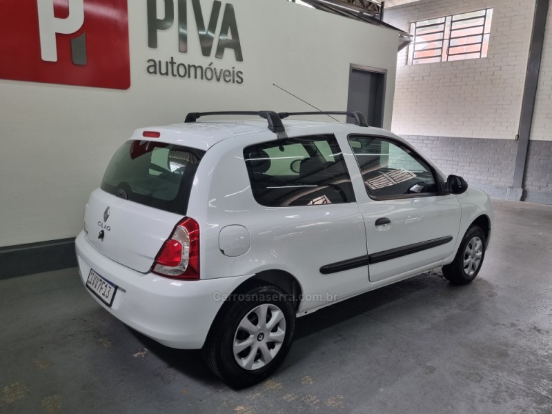 CLIO 1.0 AUTHENTIQUE 16V FLEX 2P MANUAL - 2015 - GARIBALDI