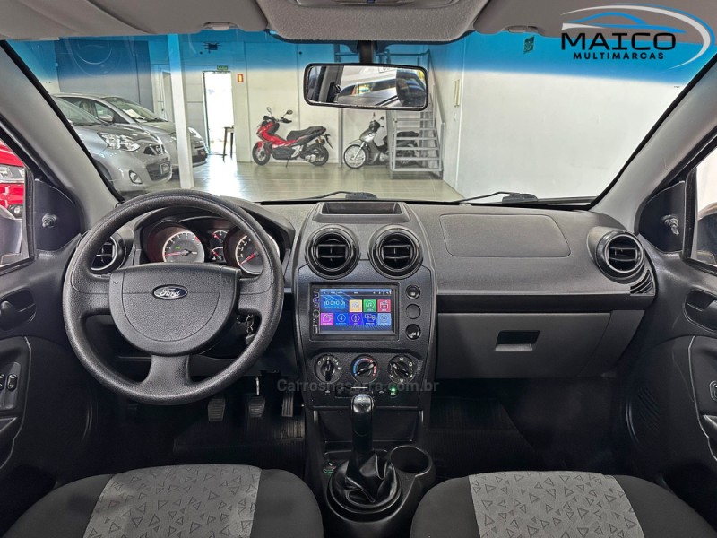 FIESTA 1.6 ROCAM SEDAN 8V FLEX 4P MANUAL - 2011 - NOVO HAMBURGO