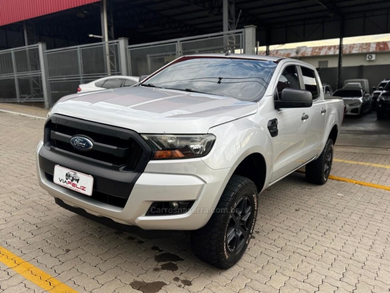 RANGER 2.5 XLS 4X2 CD 16V FLEX 4P MANUAL - 2017 - FELIZ