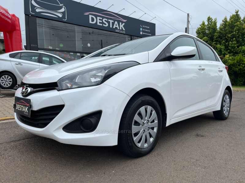 hb20 1.6 comfort plus 16v flex 4p automatico 2015 dois irmaos