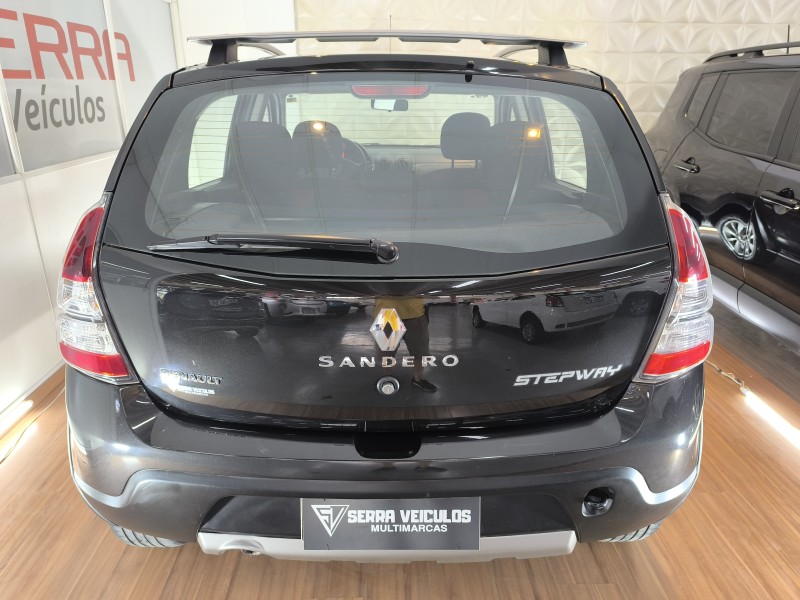 SANDERO 1.6 STEPWAY 8V FLEX 4P MANUAL - 2014 - CAXIAS DO SUL