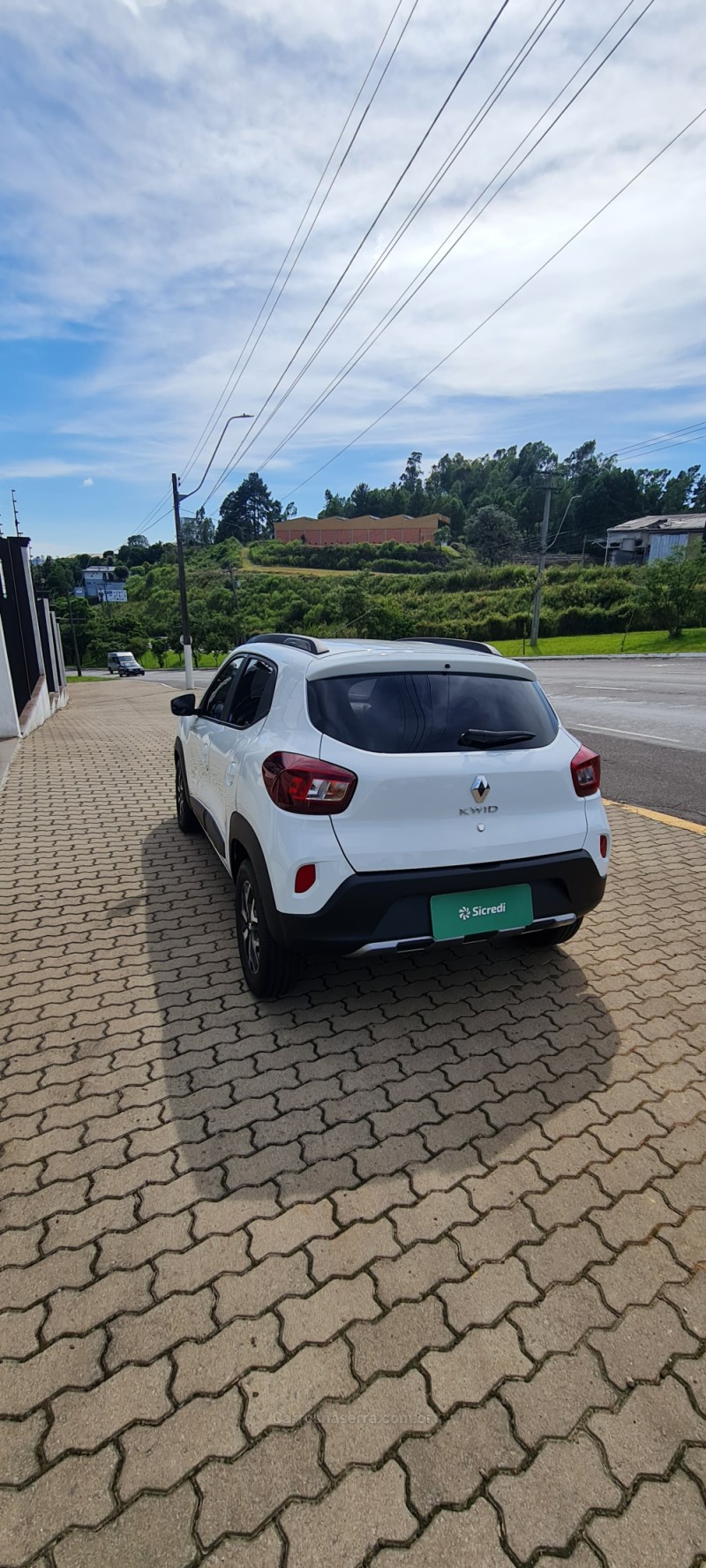 KWID 1.0 12V OUTSIDER FLEX 4P MANUAL - 2023 - CAXIAS DO SUL