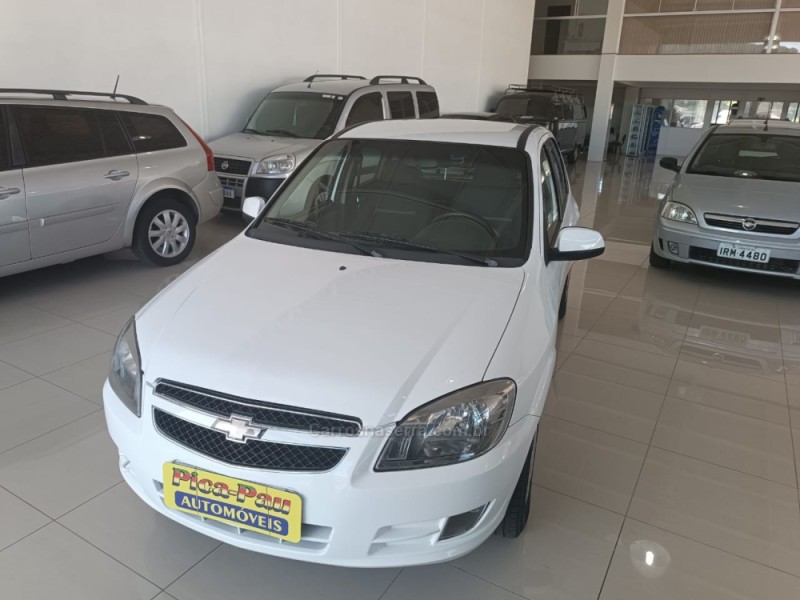 CELTA 1.0 MPFI LT 8V FLEX 4P MANUAL - 2014 - NOVA PETRóPOLIS