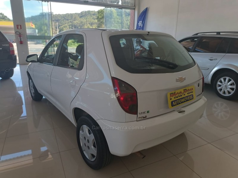 CELTA 1.0 MPFI LT 8V FLEX 4P MANUAL - 2014 - NOVA PETRóPOLIS