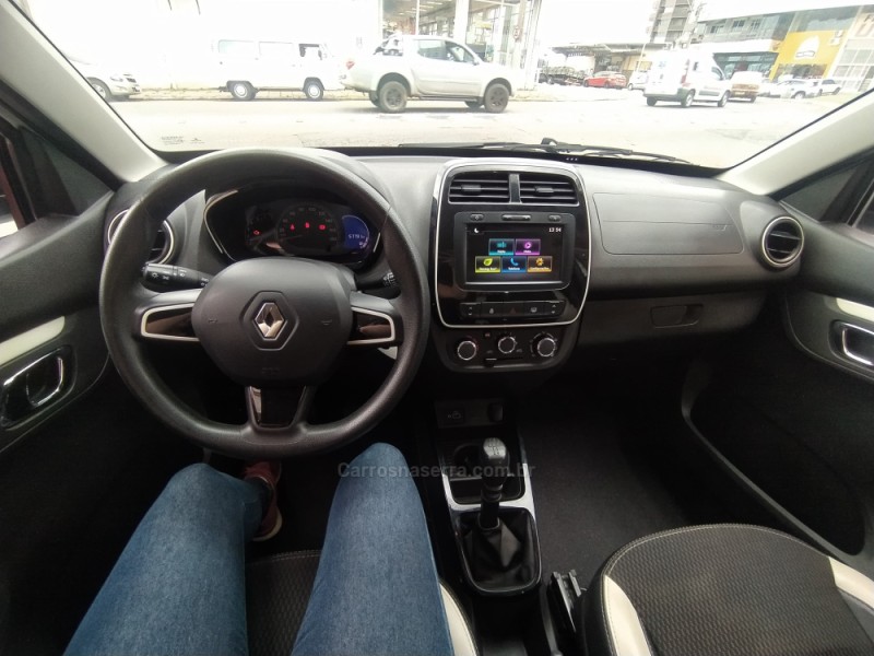 KWID 1.0 12V SCE FLEX INTENSE MANUAL - 2020 - BENTO GONçALVES