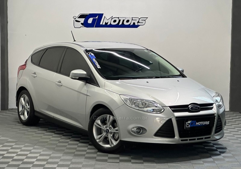 FOCUS 1.6 SE HATCH 16V FLEX 4P AUTOMÁTICO